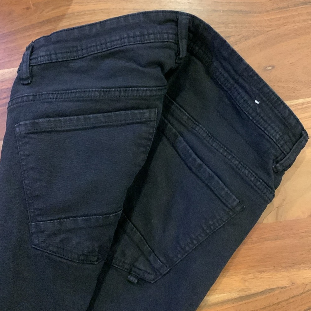 ๐ฅท Used Good condition Cotton on Skinny size 32 - Picture 12 of 13